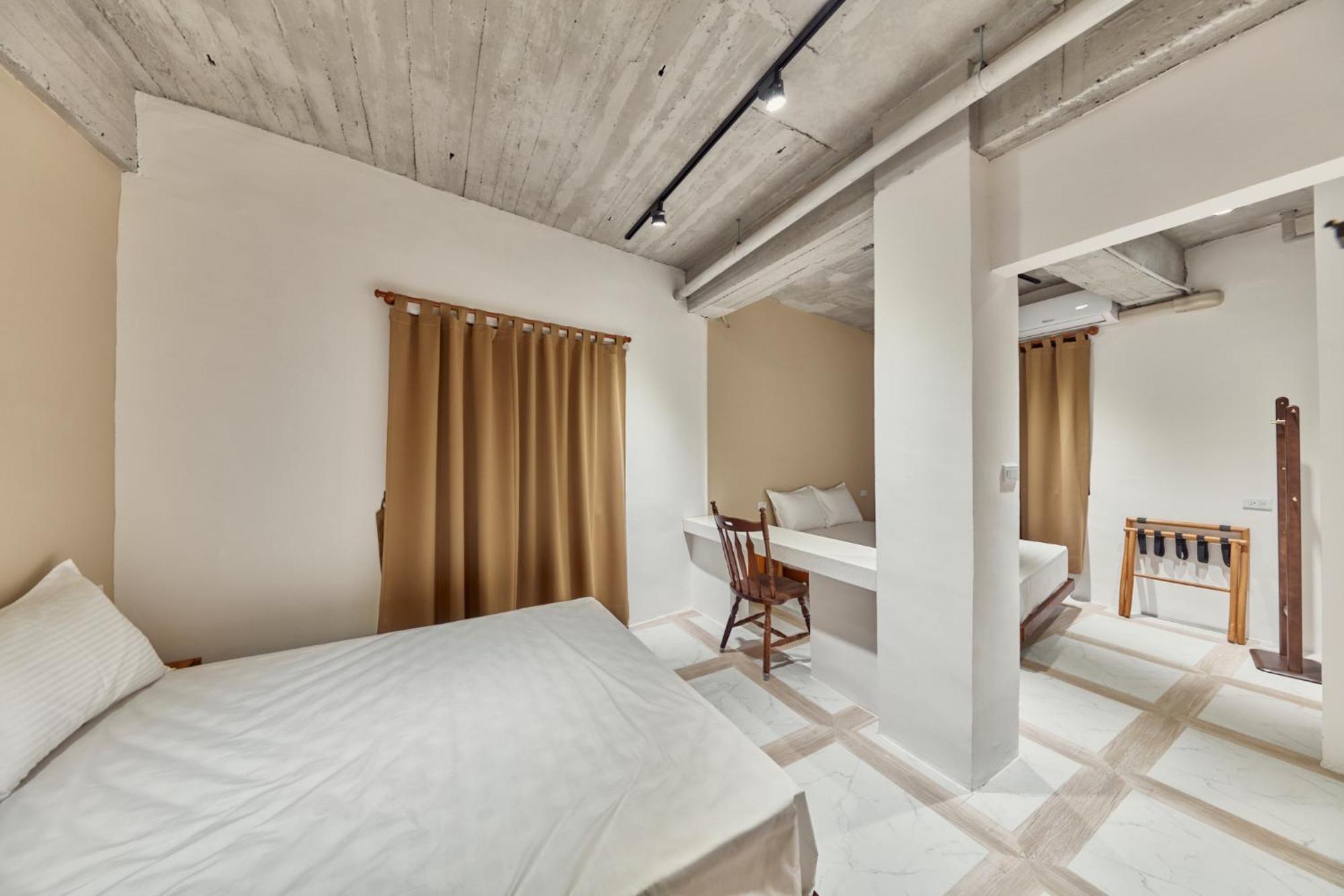 Sanhe Hotel Changhua Buitenkant foto